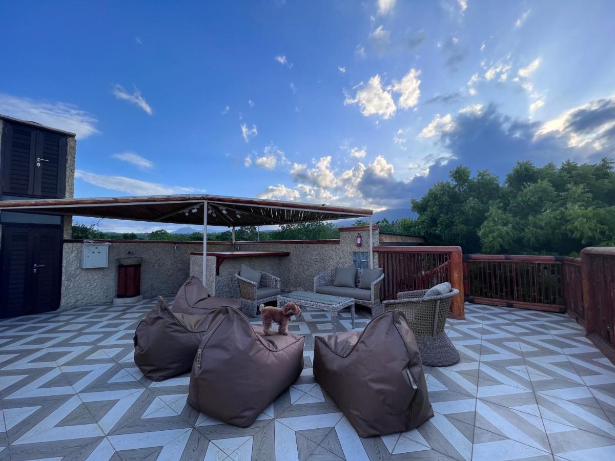 Lunar Dive Resort: Bamboo Villas Kubu Eksteriør bilde