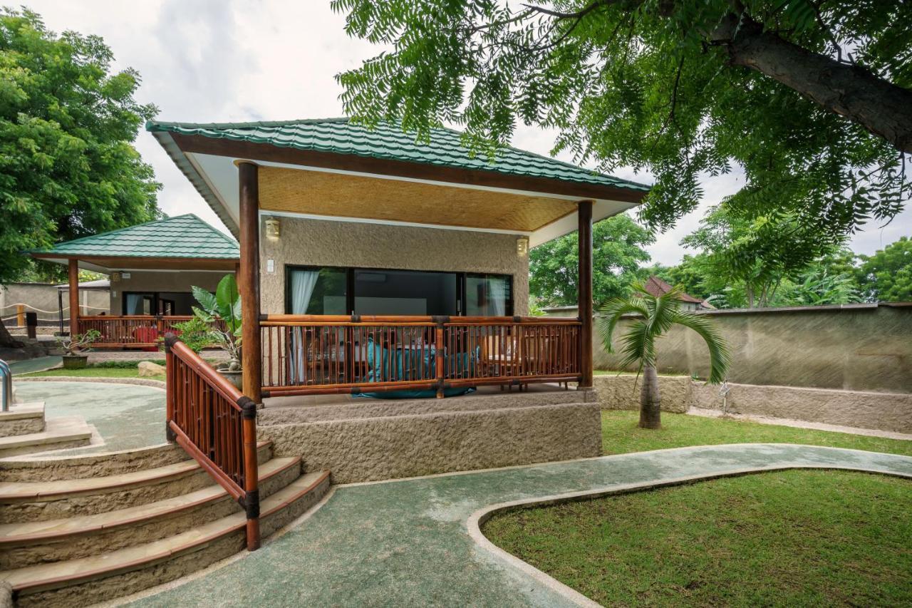 Lunar Dive Resort: Bamboo Villas Kubu Eksteriør bilde