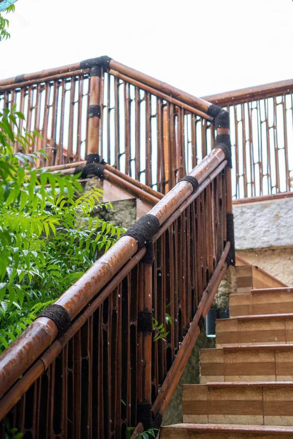 Lunar Dive Resort: Bamboo Villas Kubu Eksteriør bilde